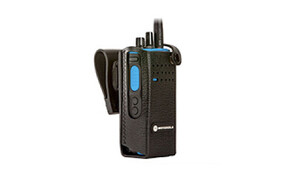MOTOROLA Sztywny futerał PMLN6096A skórzany